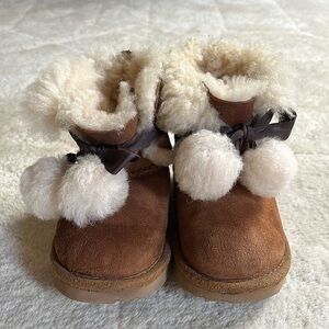 Ugg Gita Pom Pom Boots